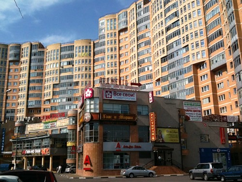 филологический факультет, гостиницы у метро профсоюзная москва натягиваем нити, столько