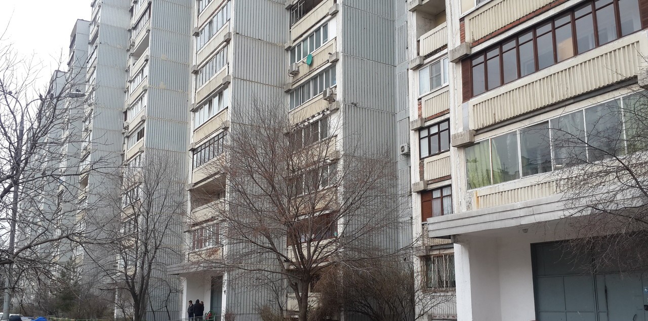 Продается двухкомнатная квартира в москве 50 кв.м., метро те.